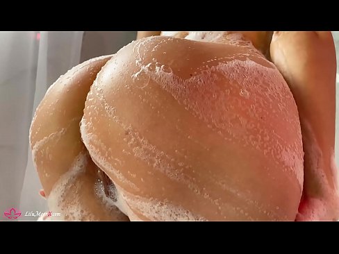 ❤️ Si rambut coklat Melancap Faraj dengan Vibrator hingga Orgasme Intens dalam Mandi ❤❌ Video dubur pada kami ms.xxxshake.ru ️❤